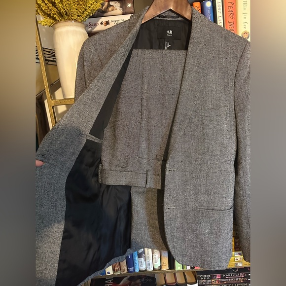 H&M skinny fit tweed suit - Picture 3 of 5